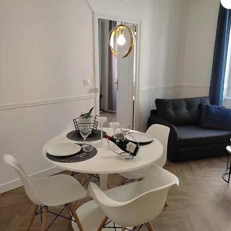 Apartamento Centre De Vienne, Spacieux Avec Balcon *