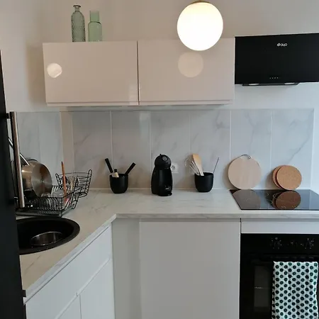 Apartmán Centre De Vienne, Spacieux Avec Balcon